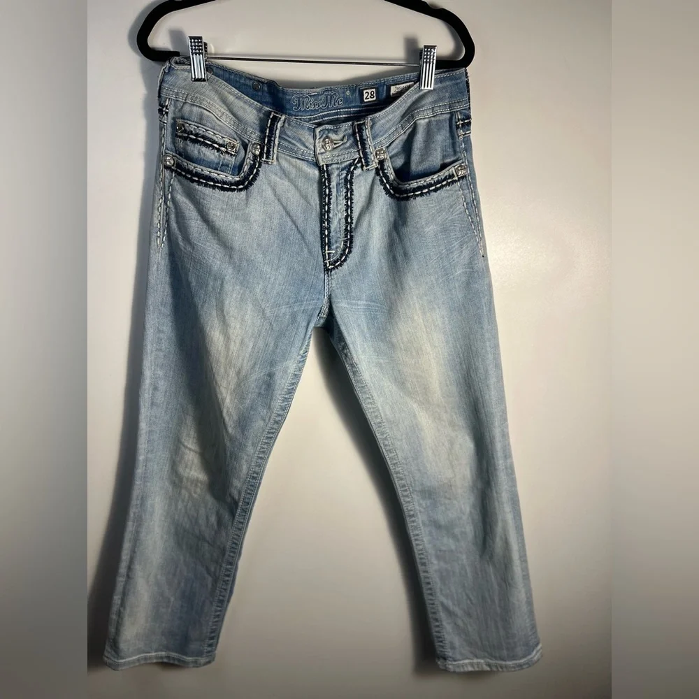 Miss Me Embroidered Pockets Boyfriend Capri Jeans Sz 28